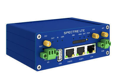SPECTRE LTE Průmyslový router, NAM, Metal, ACC US